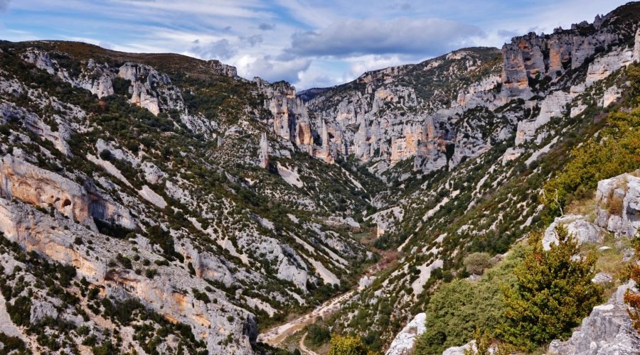 canon_mascun_huesca_senderismo_guiasproyectoakua-scaled.jpg